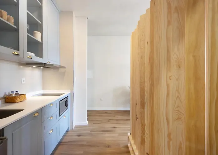 Apartment - - 5 Porto