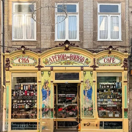 - - 5 * Porto