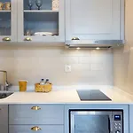 - - 5 Apartmán *